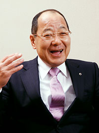 山村雅之氏